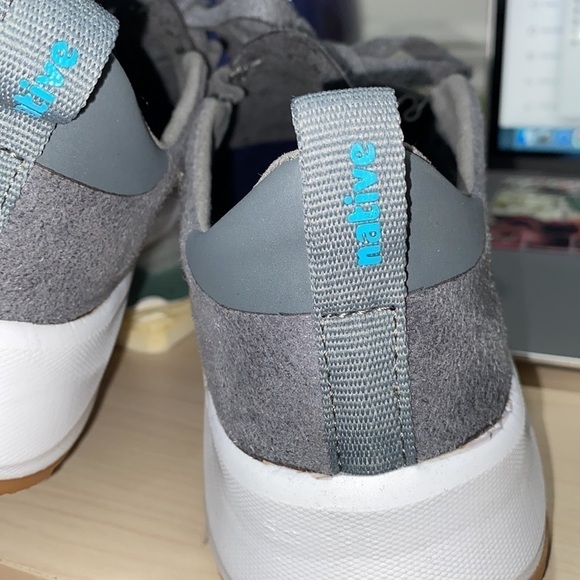 Native sneaker style gray slip on laser design cut out shoes size 6 - Picture 10 of 11